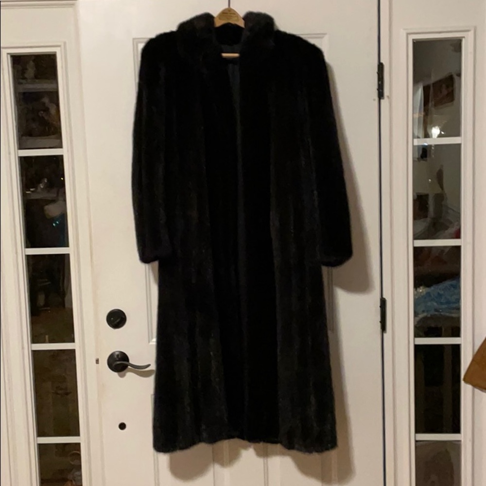 Mink Coat - Like new.
